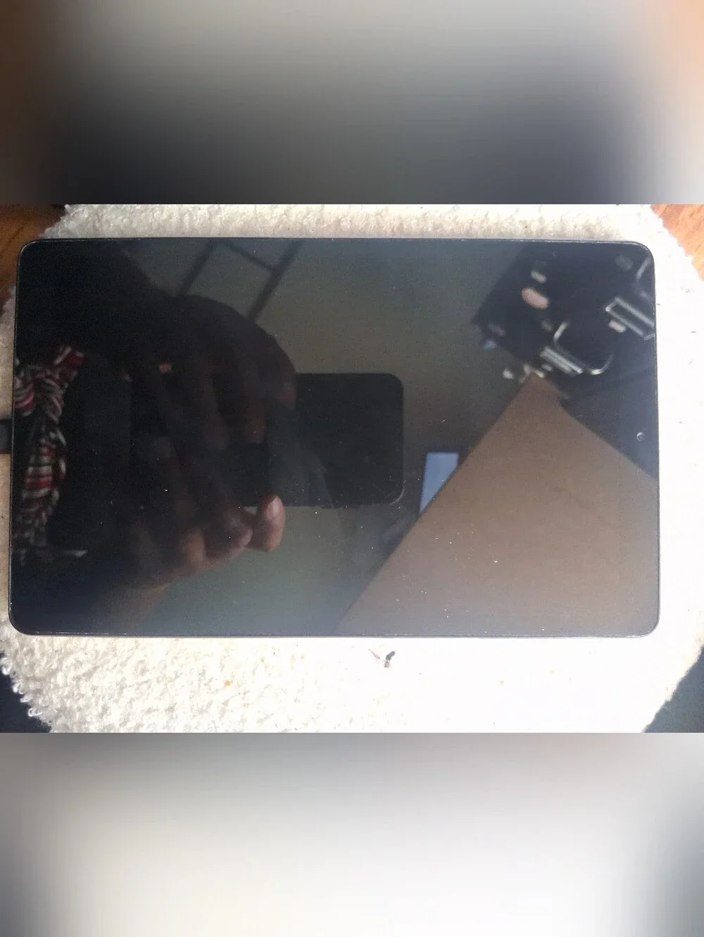 Onn. Silver Tablet with Rear Camera - Sleek Metallic Finish